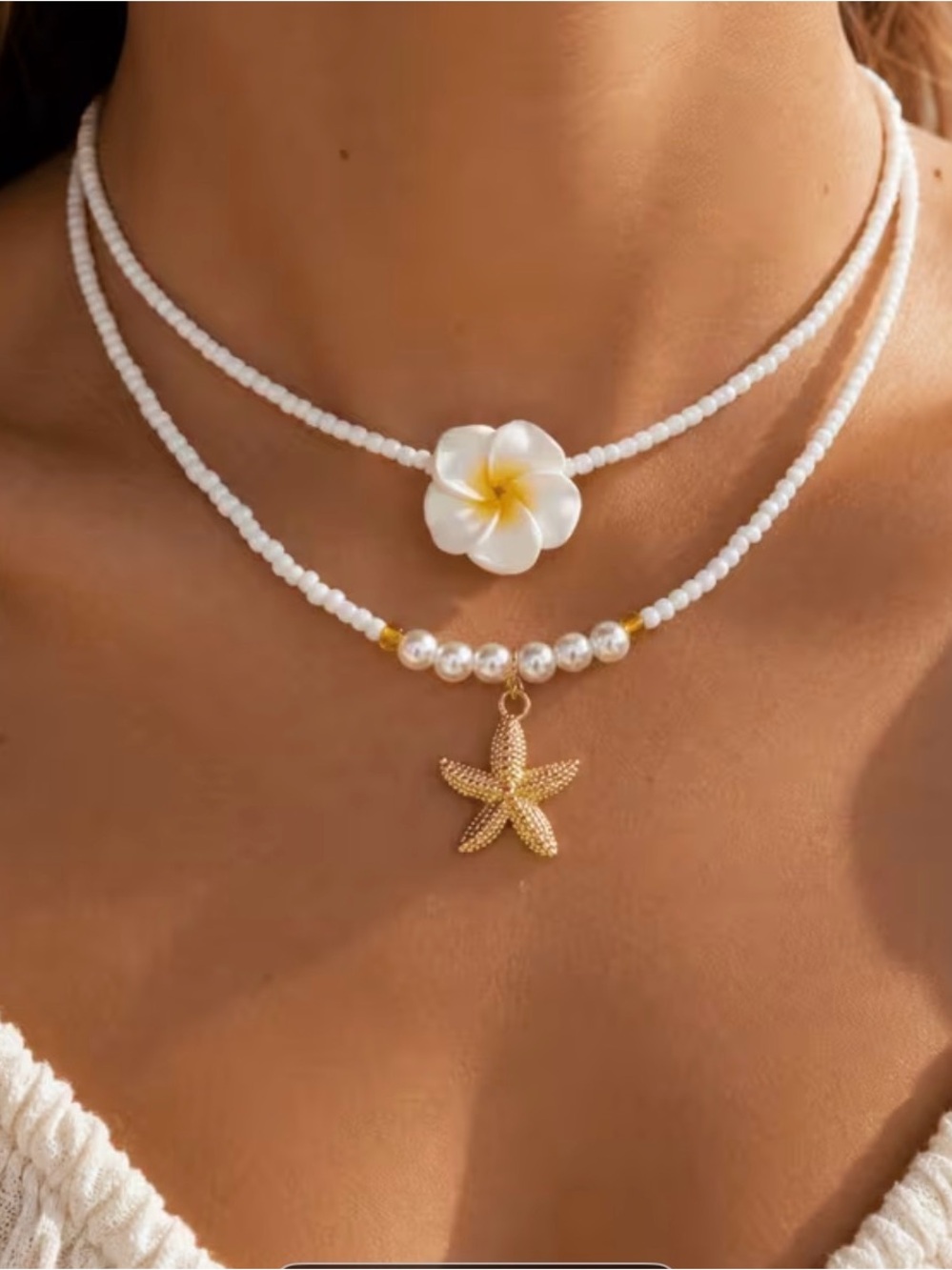 White Double-Layer Beaded Necklace with Flower and Gold Starfish Charm